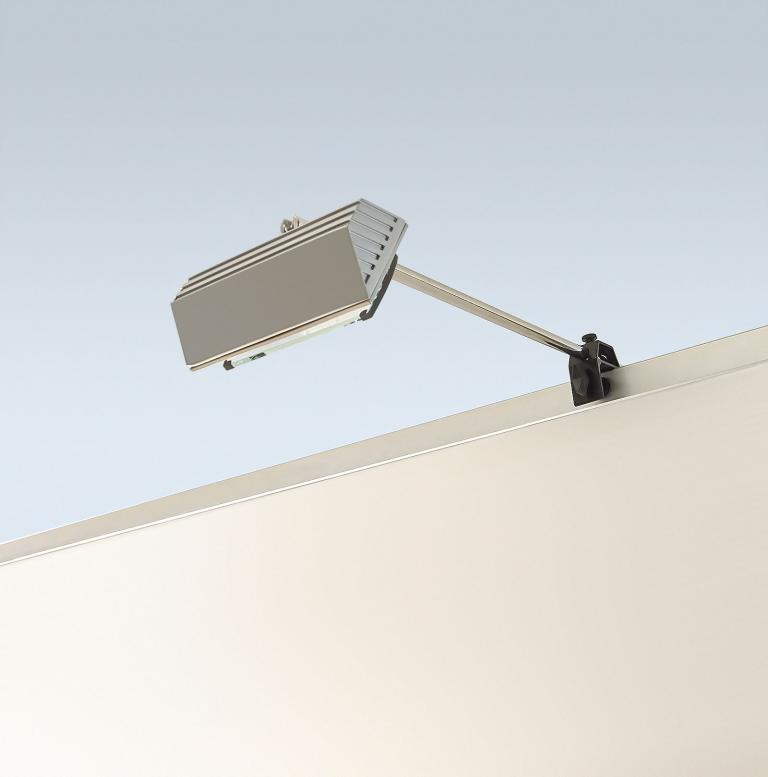 Auslegerstrahler geschwenkt